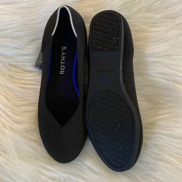 Rothy’s - Picture 3 of 4